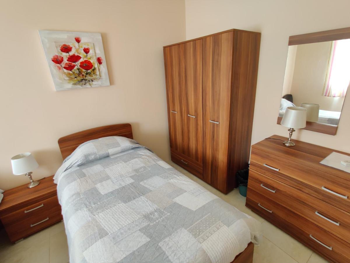 Doms Apartment Tarxien エクステリア 写真